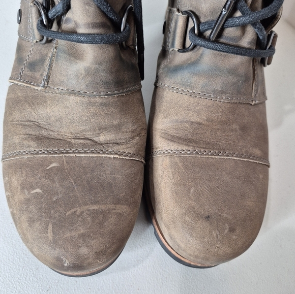 Sorel Addington Lace-Up Booties - Size 12 - Picture 9 of 16